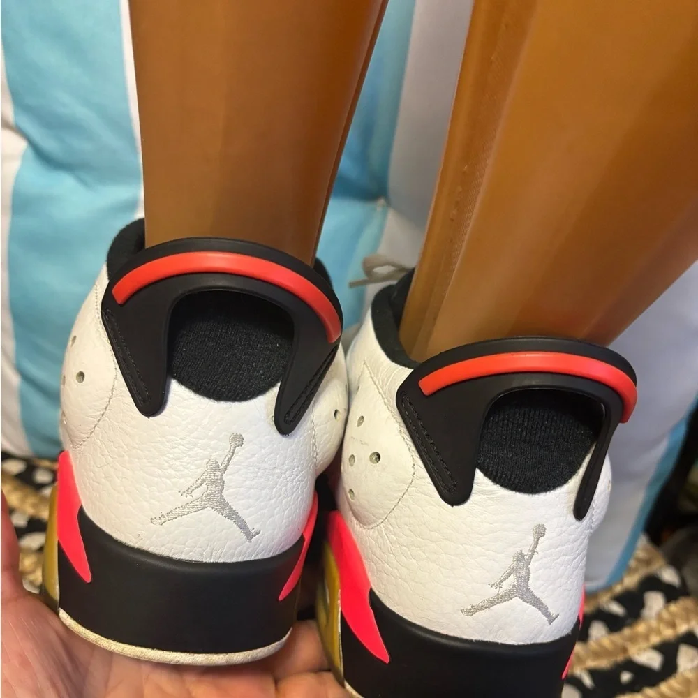 Air Jordan 6 Retro Low 